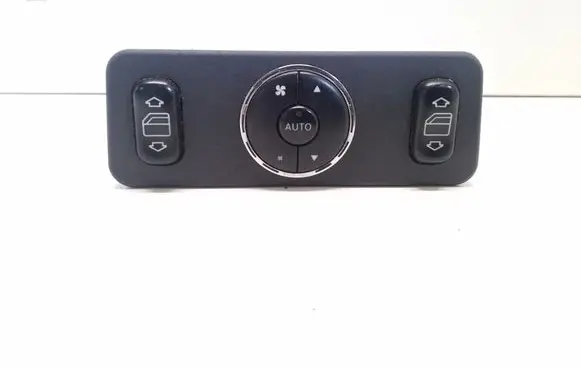Mercedes-Benz ML W163 Electric window control switch A1638200326 03420610