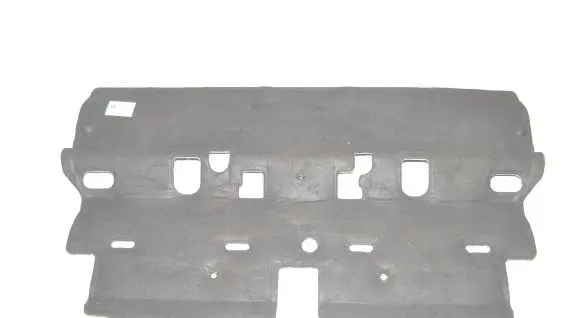 Engine bonnet/hood sound/heat insulation