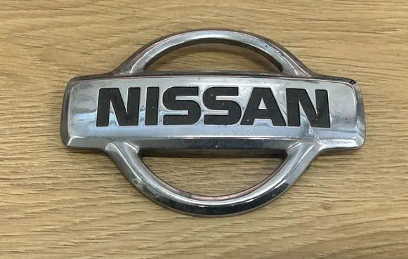 Nissan Almera N16 Manufacturers badge/model letters 62890BM400