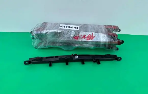 Mercedes-Benz A W176 Third/center stoplight A1769068600
