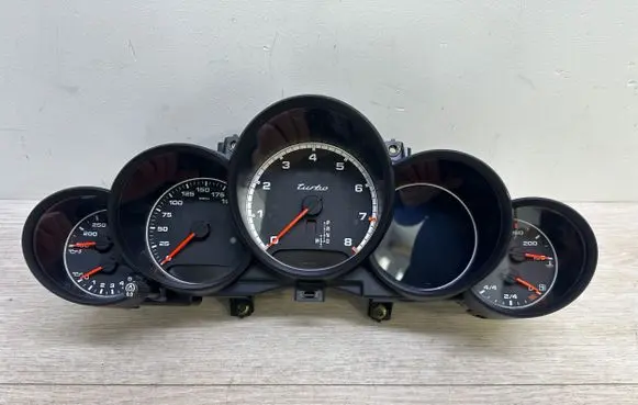 Porsche Cayenne (92A) Speedometer (instrument cluster) 95864133610 95864133611 7P5920902H