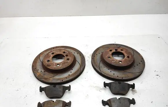 BMW 3 E46 Front brake disc