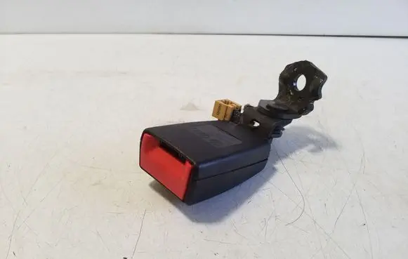 Audi Q3 8U Rear seatbelt buckle 4G0857740A