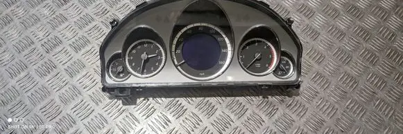 Mercedes-Benz E W212 Speedometer (instrument cluster) A2129004313