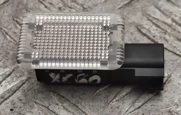 Volvo XC60 Front seat light 30722729