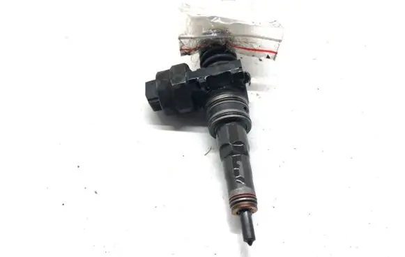 Audi A4 S4 B5 8D Fuel injectors set 