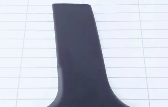 (B) pillar trim (bottom)