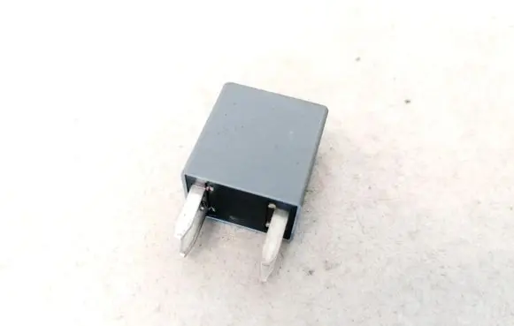 Hyundai Trajet Other relay 9522038000 95220-38000