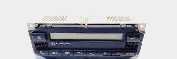 Volkswagen PASSAT B5 Climate control unit 3B1907044A