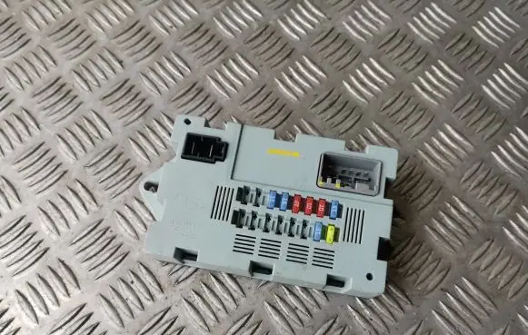 Land Rover Range Rover Sport L494 Fuse module CPLA14Q073AA
