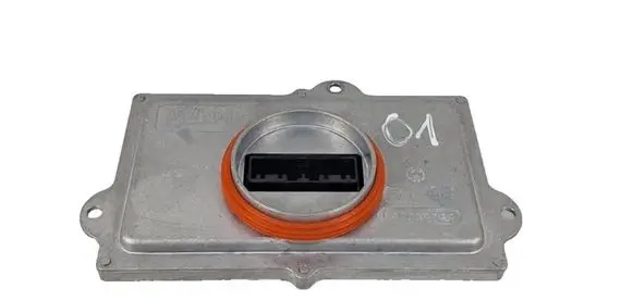 Maserati Quattroporte Headlight ballast module Xenon L90005488 S2208020200 FBDM156MY17