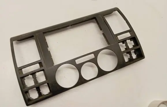 Volkswagen Transporter - Caravelle T5 Radio/GPS head unit trim 7H0857237