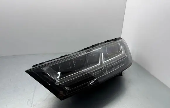 Audi Q7 4M Headlight/headlamp 4M0941035 7PP941592CA 4M0907397B