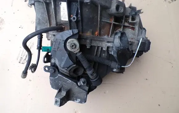 Nissan Note (E12) Manual 5 speed gearbox TL4K9S2
