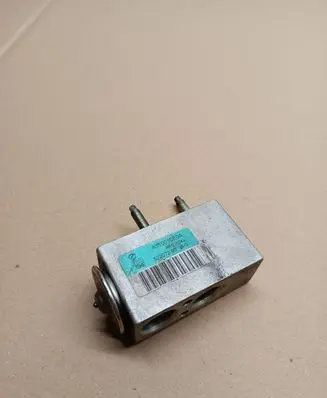 Lancia Delta Air conditioning (A/C) expansion valve A310010E0A 52207290