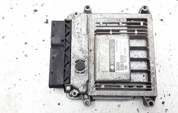 Hyundai i20 (PB PBT) Engine control unit/module 9801040380KD 3911003256