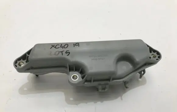 Vacuum air tank