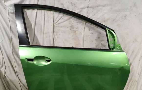 Mazda 2 Front door