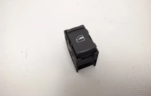 Skoda Octavia Mk1 (1U) Electric window control switch 3B0959855