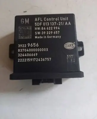 Opel Insignia B Xenon control unit/module 84622994 39229656 5DF01313721