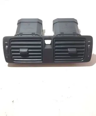 Volvo V50 Dash center air vent grill 39872958