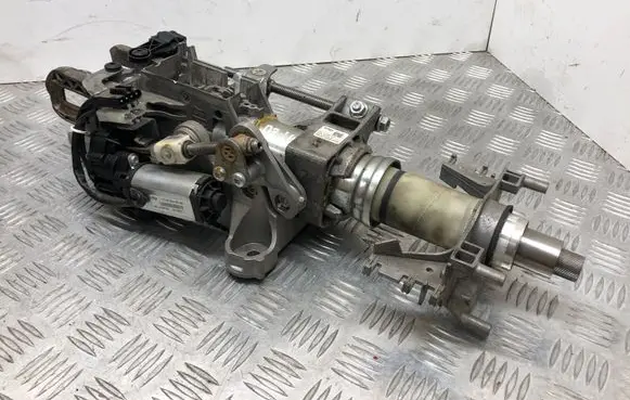 BMW 5 F10 F11 Steering wheel axle 6787926 5997195