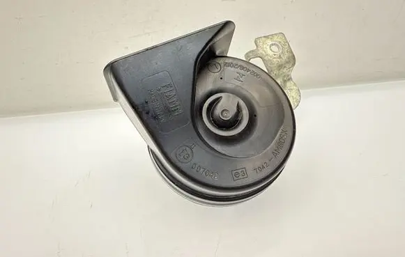 BMW 3 G20 G21 Horn signal 7492206