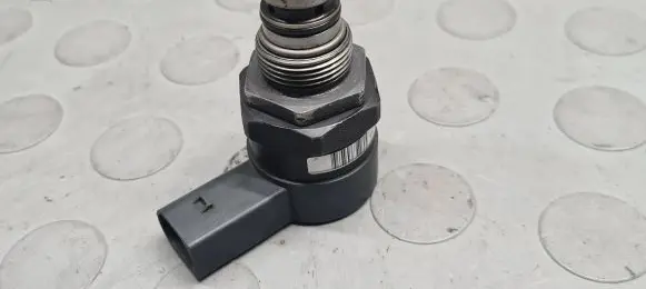 Fuel pressure sensor