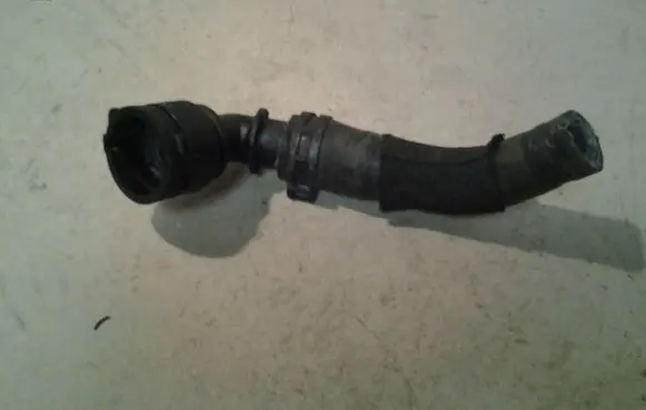 Audi A4 S4 B5 8D Engine coolant pipe/hose 1J0122291D