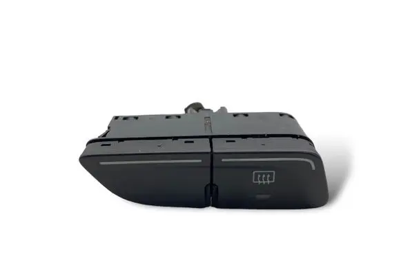 Ford Focus Windscreen/window heater switch AM5T18C621AC