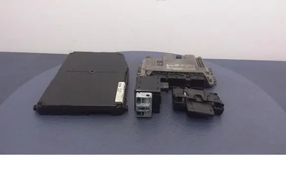 Renault Scenic II - Grand scenic II Engine control unit/module ECU 8200391966