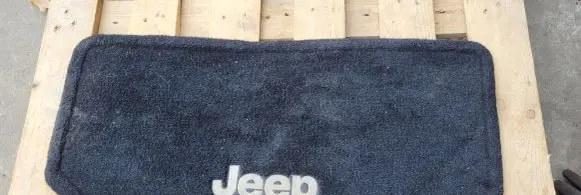 Trunk/boot mat liner
