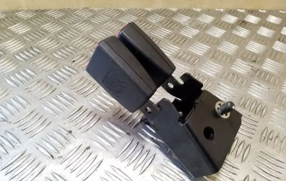 Audi Q7 4L Middle seatbelt buckle (rear) 4L0857739G01C