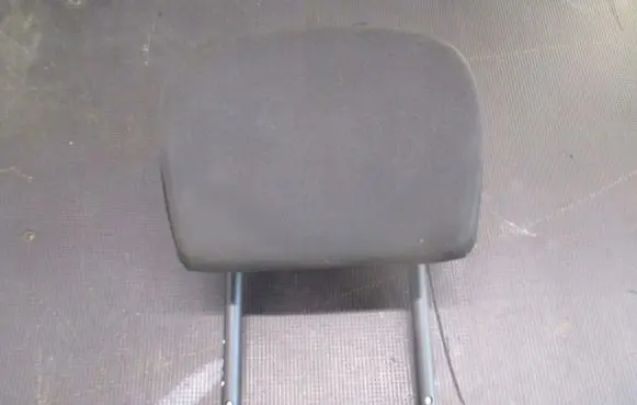 Fiat Linea Front seat headrest 