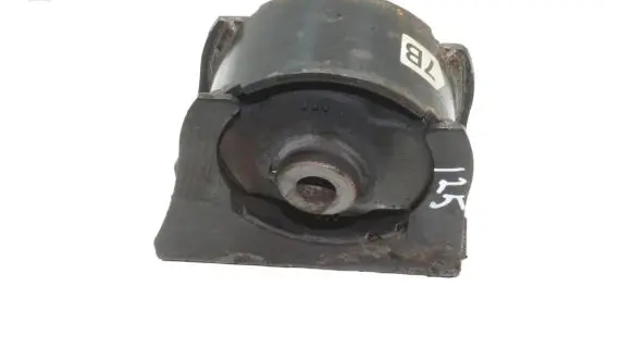 Toyota Verso-S Gearbox mount