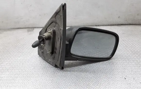 Toyota Yaris Manual wing mirror 
