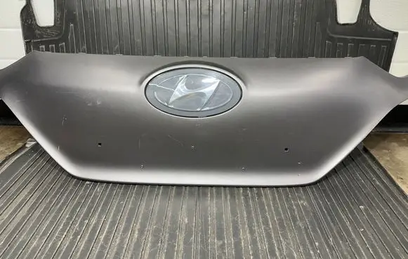 Hyundai Ioniq Front bumper upper radiator grill 86351G7100