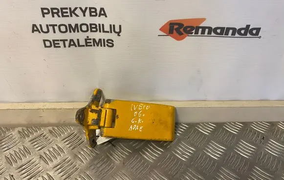 Iveco Daily 35 - 40.10 Rear door lower hinge