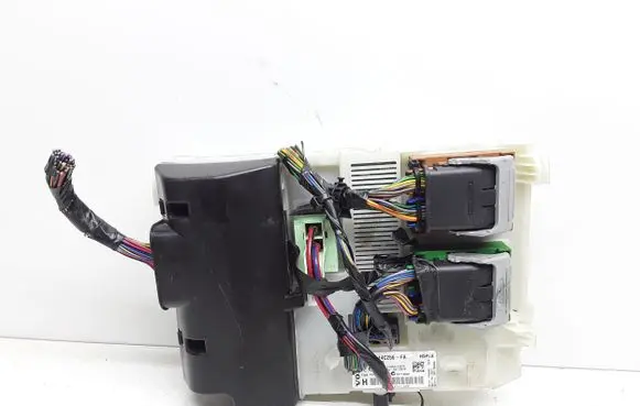 Volvo S60 Fuse module 31314511 31314511AB CG9T14C256FA