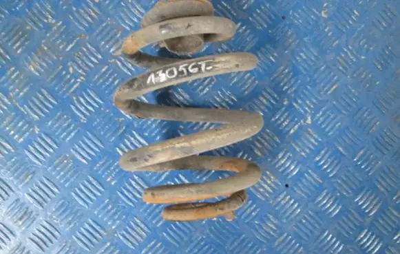 Seat Alhambra (Mk1) Rear coil spring
