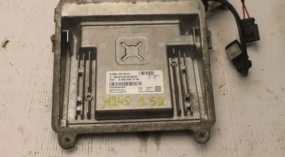 Mercedes-Benz B W245 Engine control unit/module A2661530391