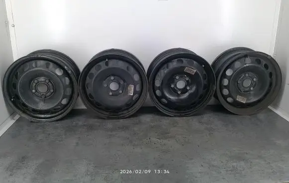 Volkswagen Golf V R16 steel rim 1K0601027A