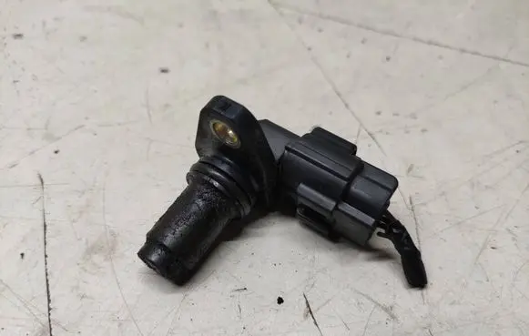 Volvo XC60 Camshaft position sensor 6G9N12K073BB