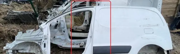 Citroen Berlingo Pillar (middle) 