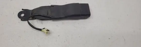 Fiat Fullback Rear seatbelt buckle