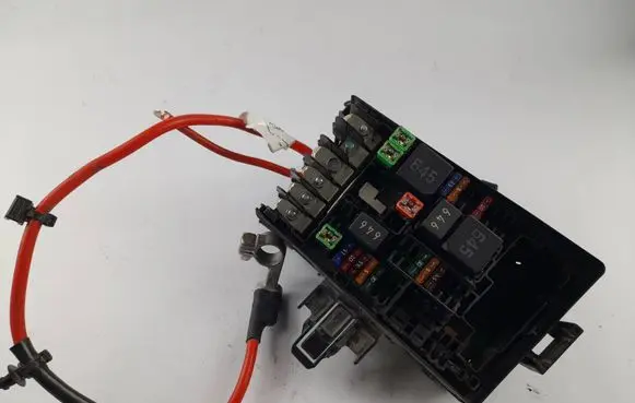Volkswagen Golf VII Fuse module 5Q0907361C 5QE971228 63512835