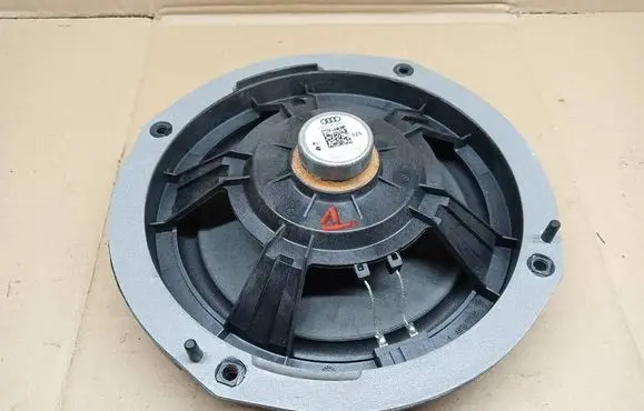 Audi A1 Front door speaker 8X0035415C 1000173002
