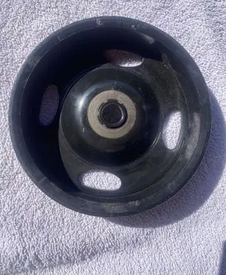 Volkswagen Touran II Crankshaft pulley 03D105255D