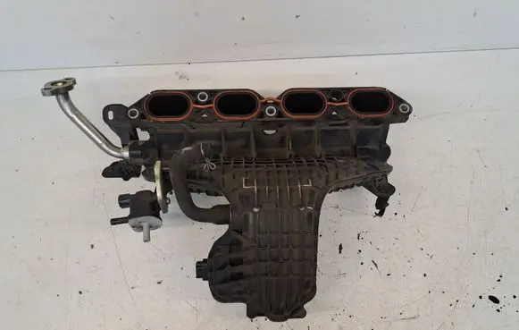 Toyota Prius (XW30) Intake manifold 1712037050