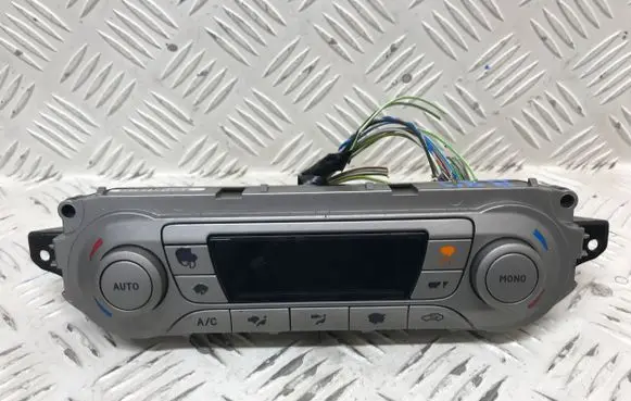 Ford Kuga I Climate control unit 7M5T18C612CE